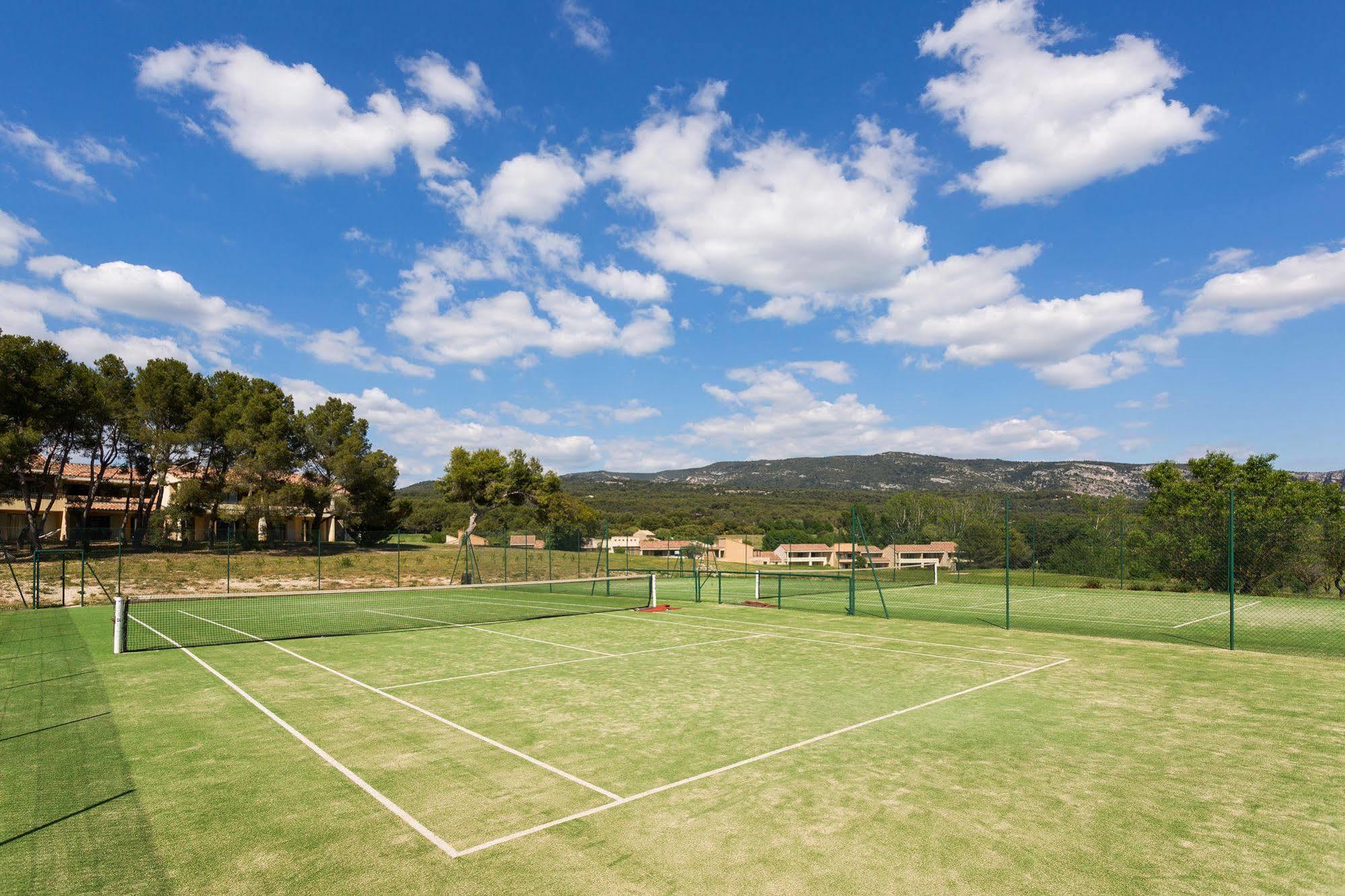 Madame Vacances Residence Provence Country Club Saumane-de-Vaucluse Exteriör bild