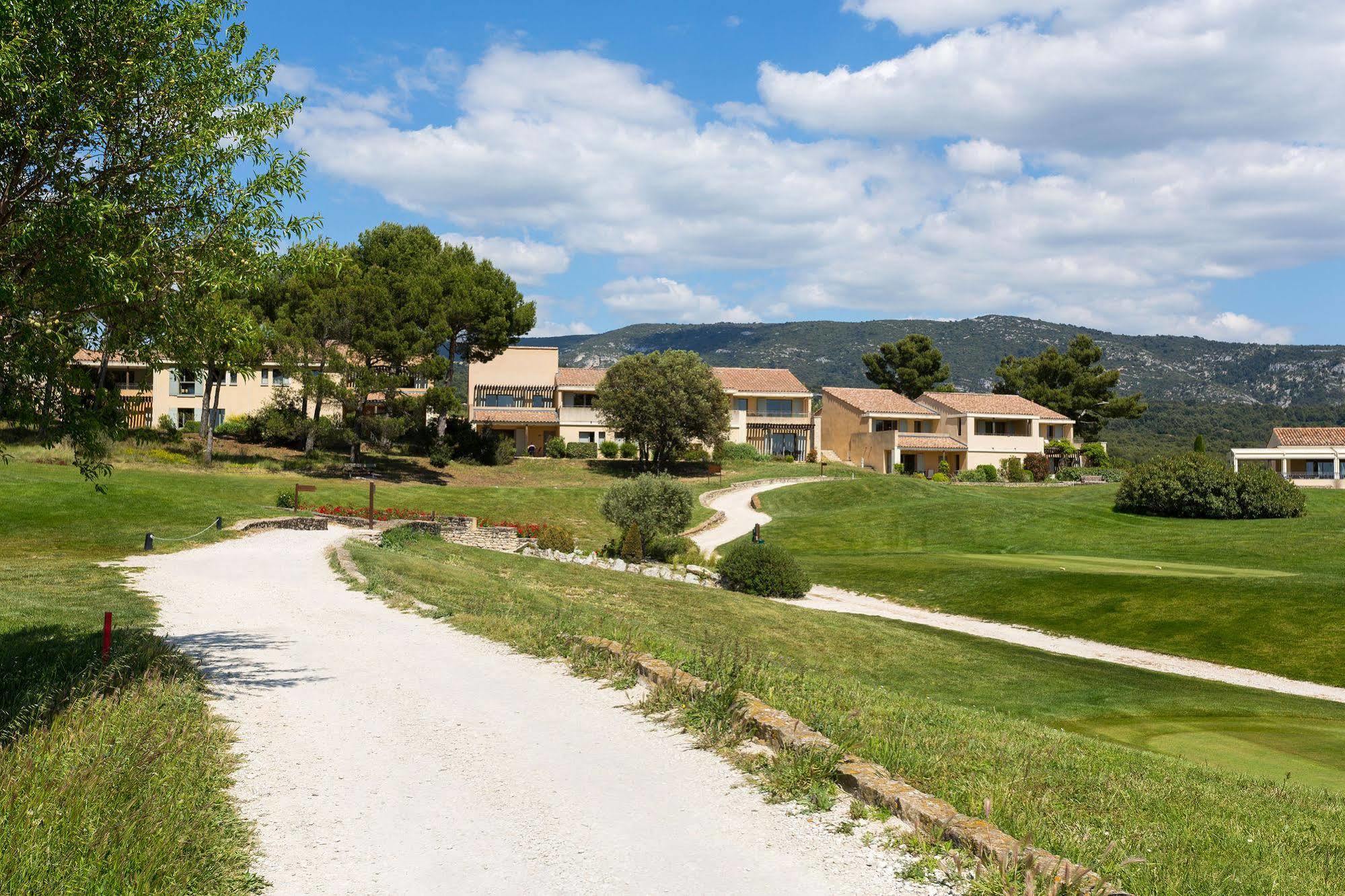 Madame Vacances Residence Provence Country Club Saumane-de-Vaucluse Exteriör bild