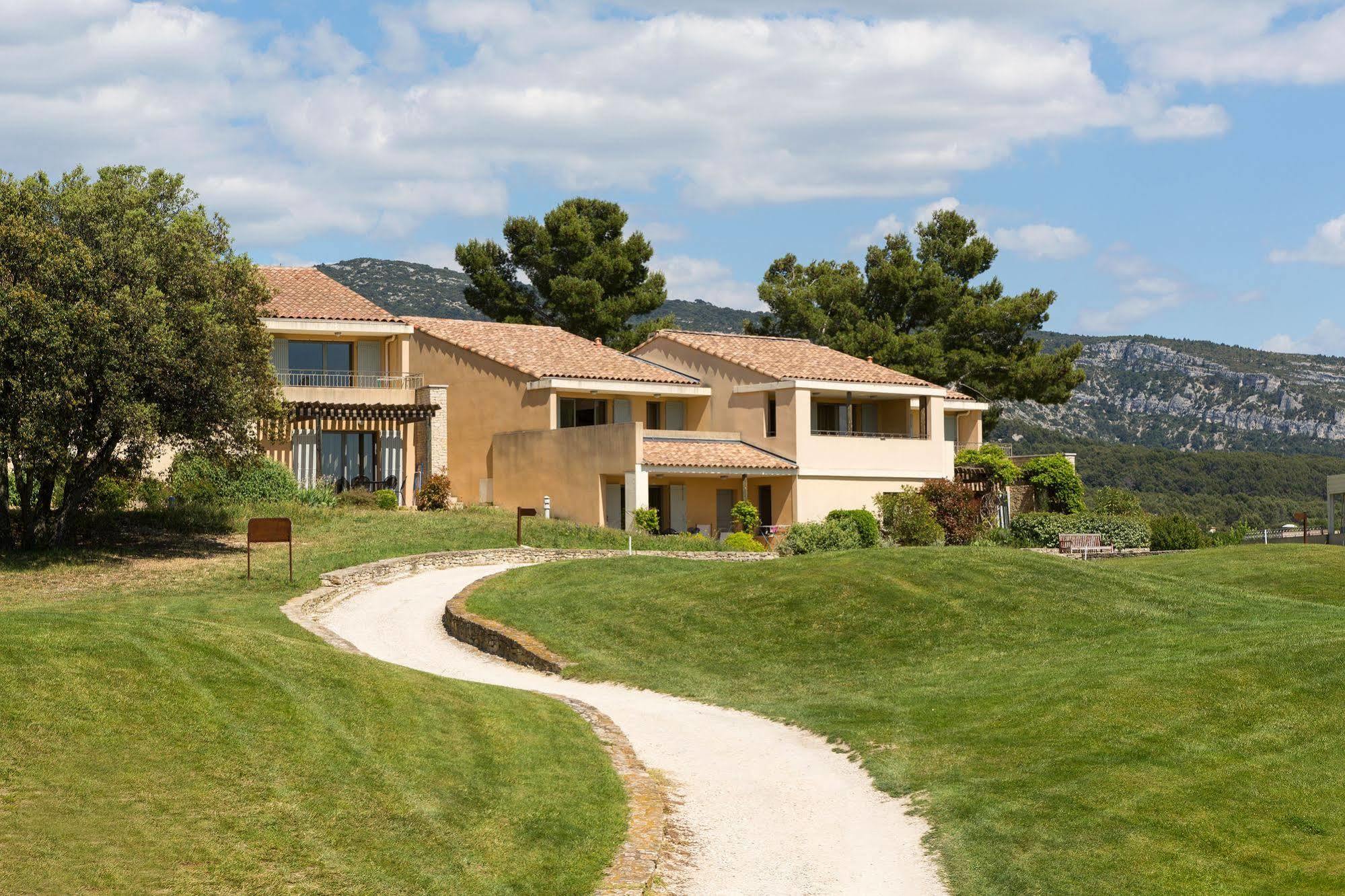 Madame Vacances Residence Provence Country Club Saumane-de-Vaucluse Exteriör bild